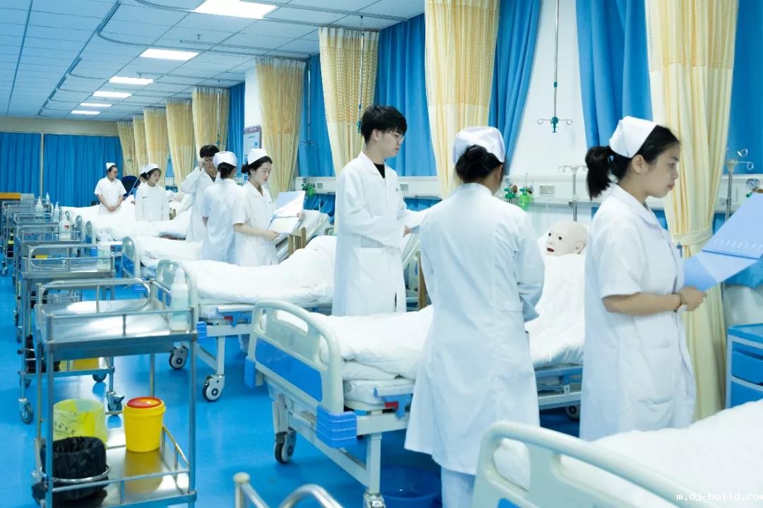 岭南现代技师学院护理专业获省重点专业.jpg 岭南现代技师学院护理专业获省重点专业.jpg