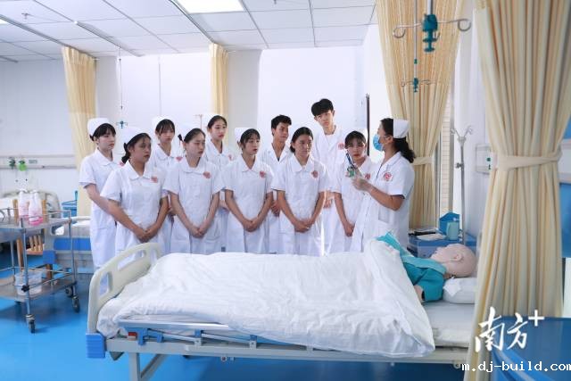 9a9e616c55b2465bb486dd730e3f9ea6_batchwm.jpg 9a9e616c55b2465bb486dd730e3f9ea6_batchwm.jpg