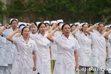 今天，把C位给到他们！